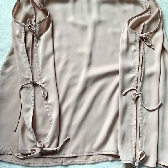 NWT Revolve L'academie Tie Sleeve Blouse Blush Pink - Picture 9 of 13